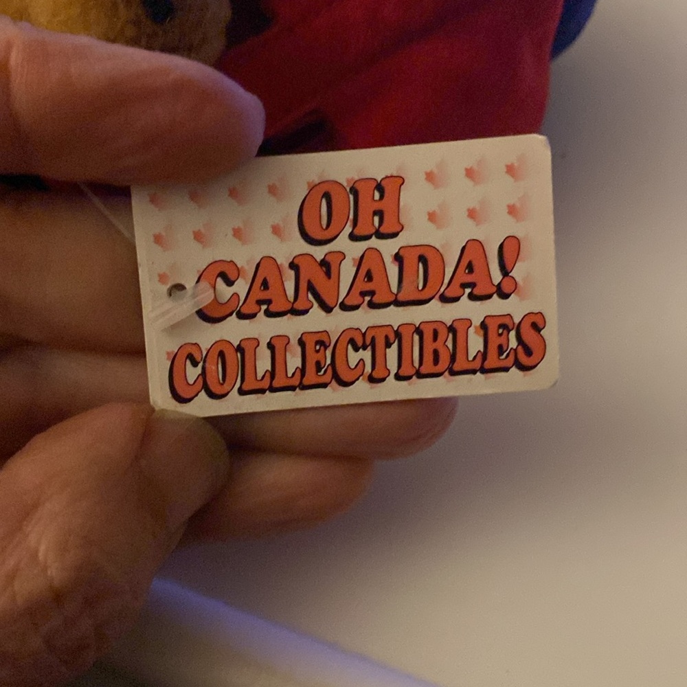 Jasper Canadian Rockies Plush Souvenir - Picture 5 of 6